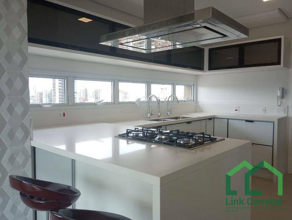 Apartamento, 3 quartos, 213 m² - Foto 2