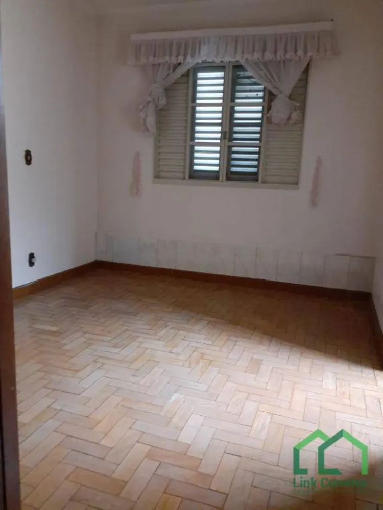 Casa, 4 quartos, 229 m² - Foto 1