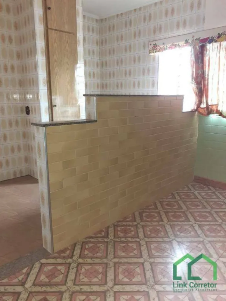 Casa, 4 quartos, 229 m² - Foto 1