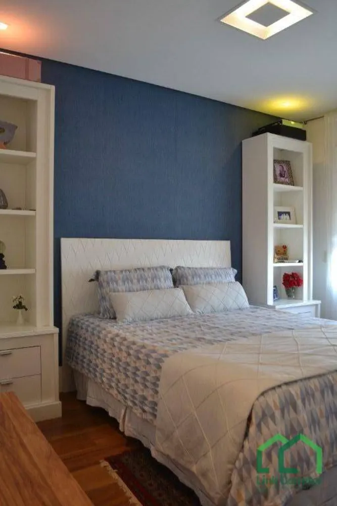 Apartamento, 3 quartos, 213 m² - Foto 1