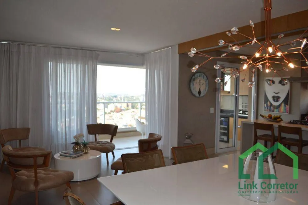 Apartamento, 3 quartos, 213 m² - Foto 2