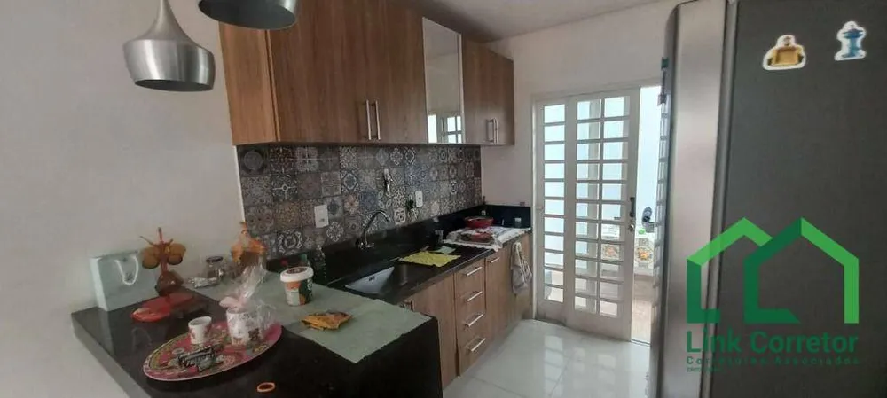 Casa, 3 quartos - Foto 1