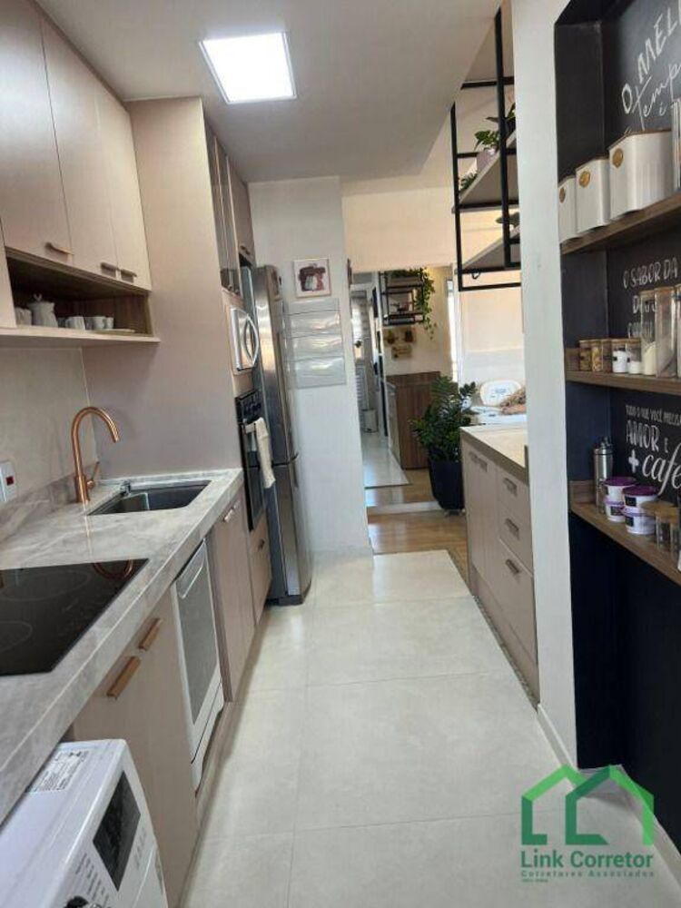 Apartamento à venda com 3 quartos, 76m² - Foto 2