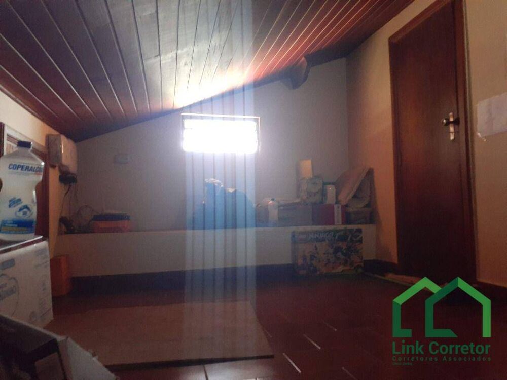 Casa à venda e aluguel com 4 quartos, 342m² - Foto 25