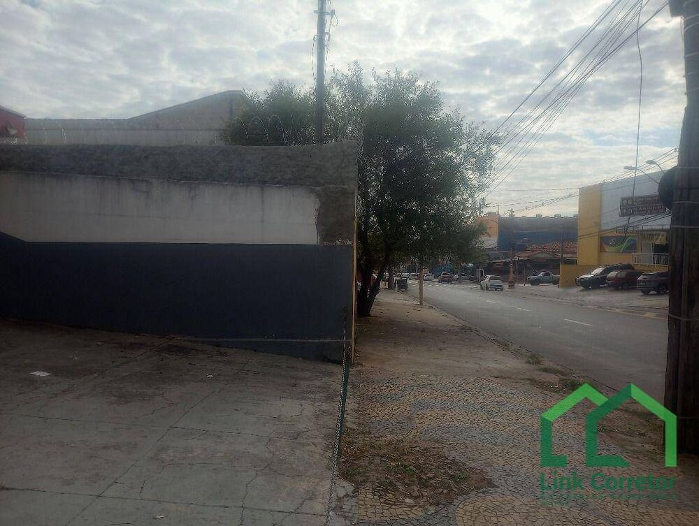 Casa para alugar com 3 quartos, 180m² - Foto 6