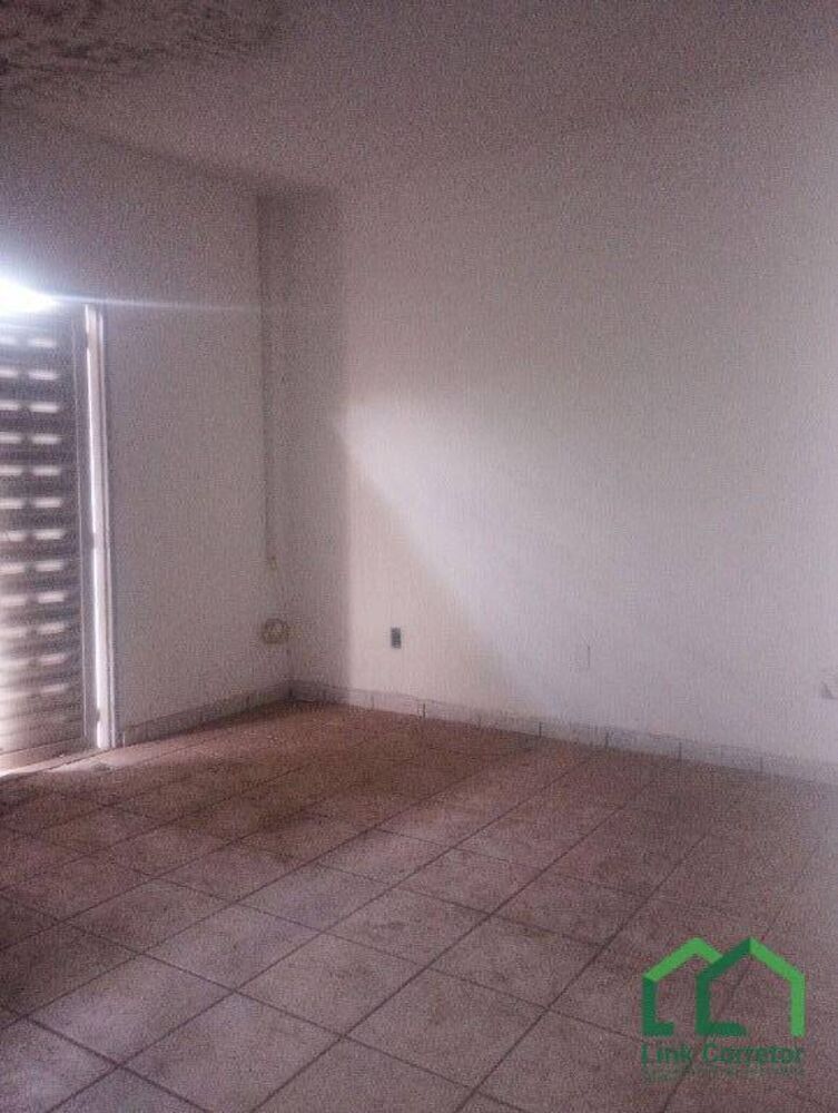 Casa para alugar com 3 quartos, 180m² - Foto 17