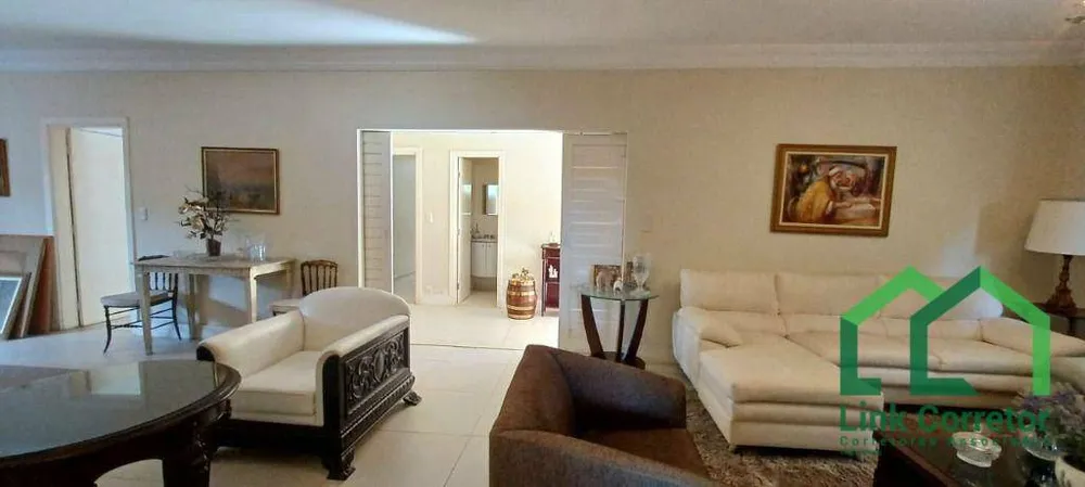 Casa, 5 quartos, 300 m² - Foto 4