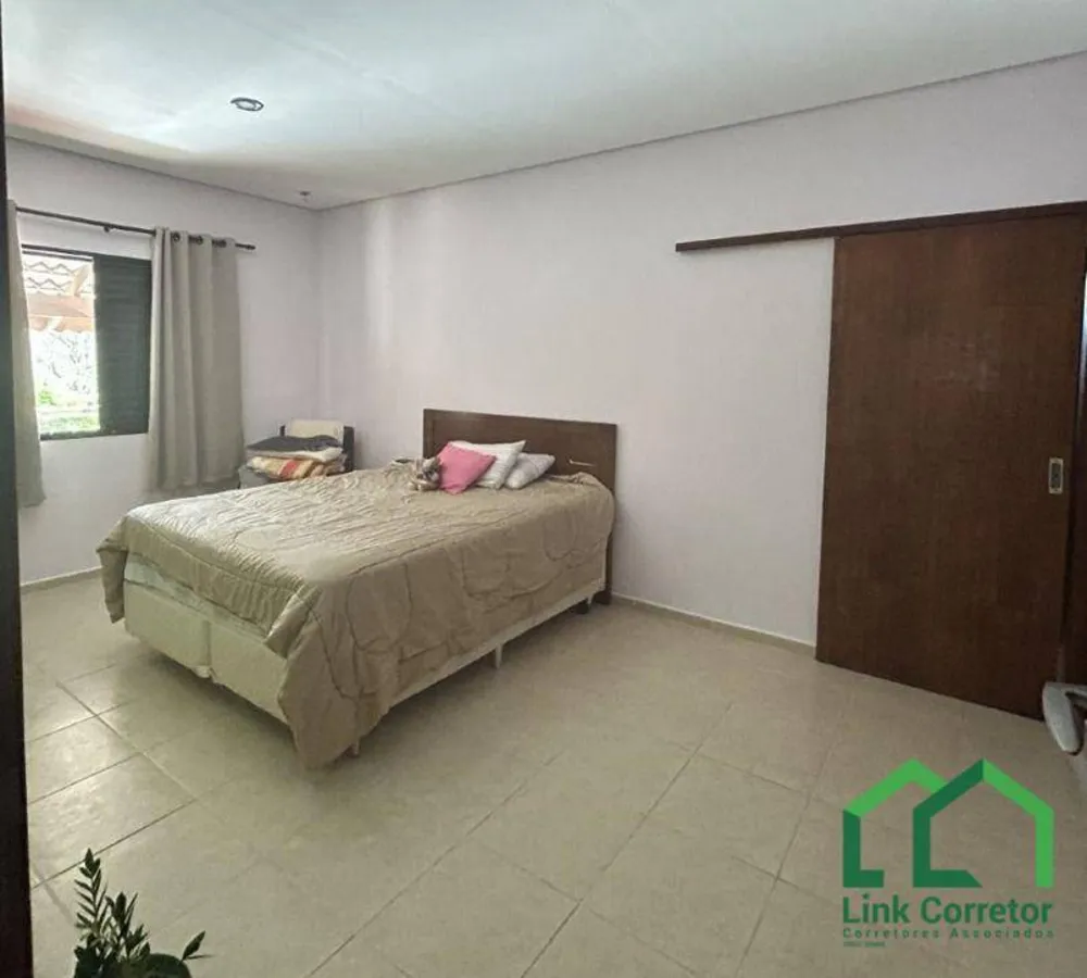Chácara, 3 quartos, 1158 m² - Foto 8
