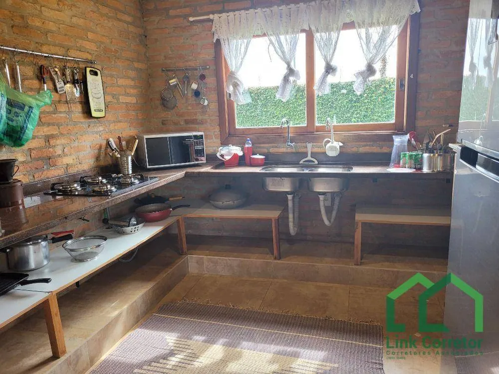 Chácara, 3 quartos, 2050 m² - Foto 2