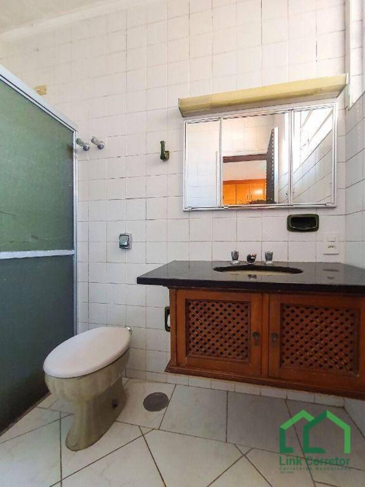 Casa à venda com 4 quartos, 444m² - Foto 4