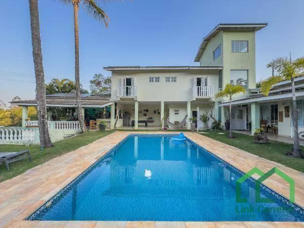 Chácara, 5 quartos, 1350 m² - Foto 1