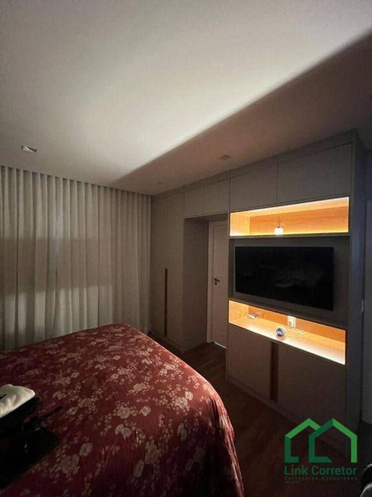 Casa para alugar com 4 quartos, 234m² - Foto 15