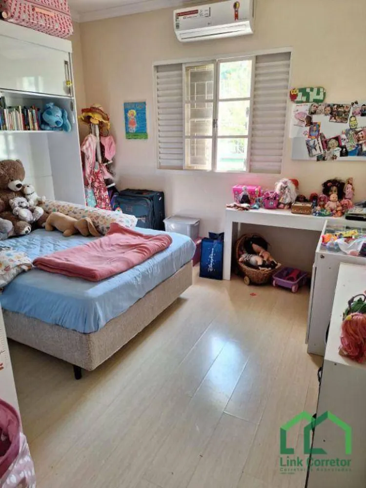 Chácara, 3 quartos, 1800 m² - Foto 3