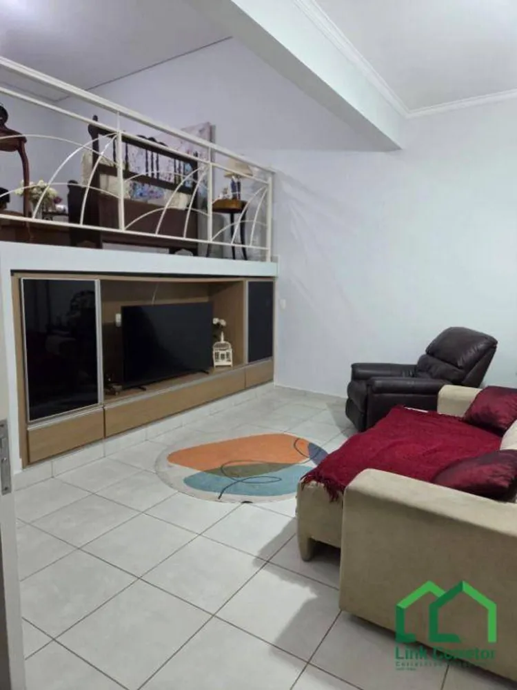 Casa, 3 quartos, 258 m² - Foto 3