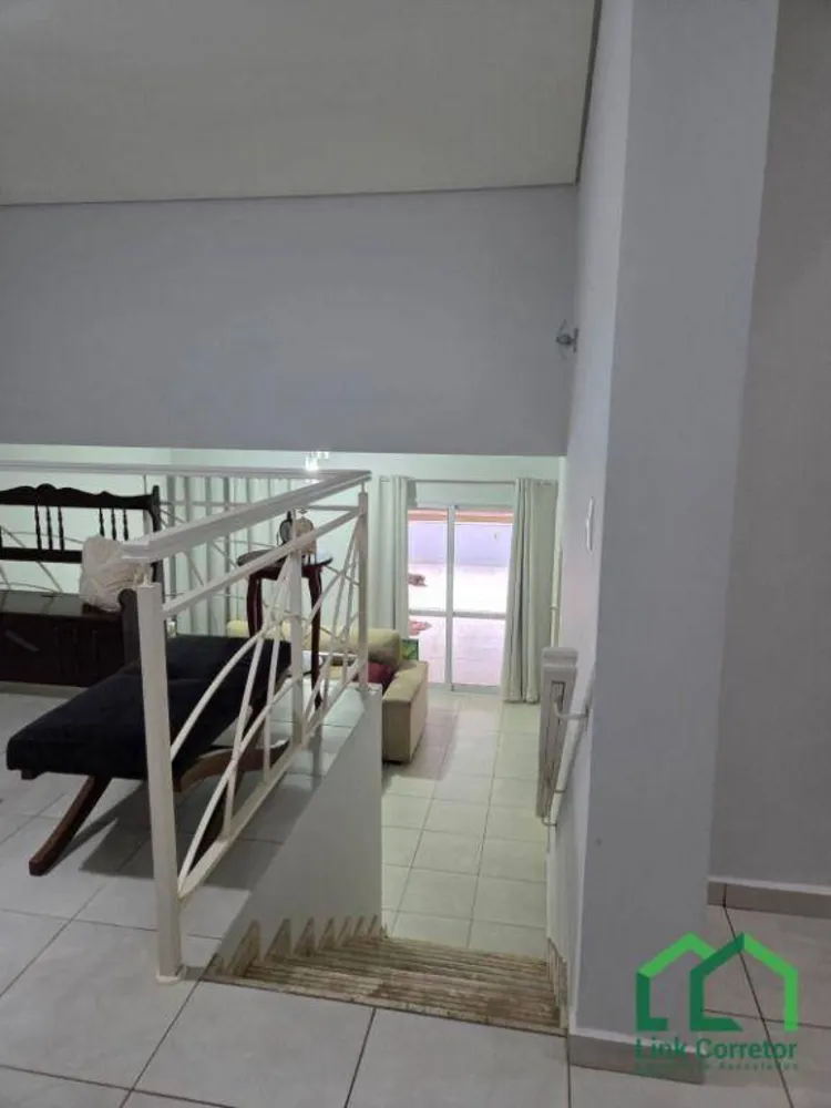 Casa, 3 quartos, 258 m² - Foto 10