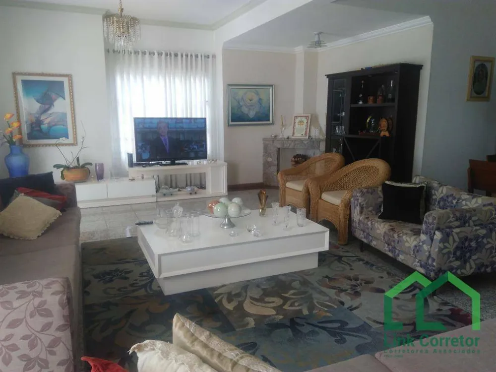 Casa, 5 quartos, 396 m² - Foto 1