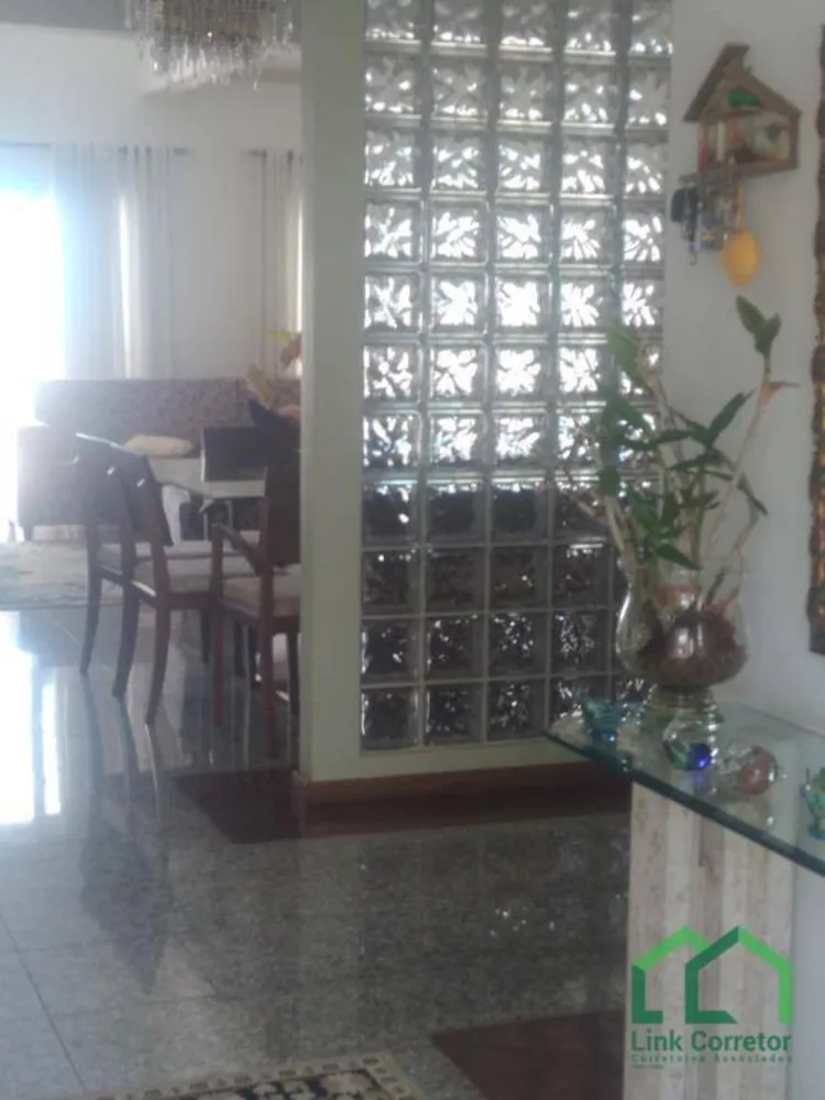 Casa, 5 quartos, 396 m² - Foto 3