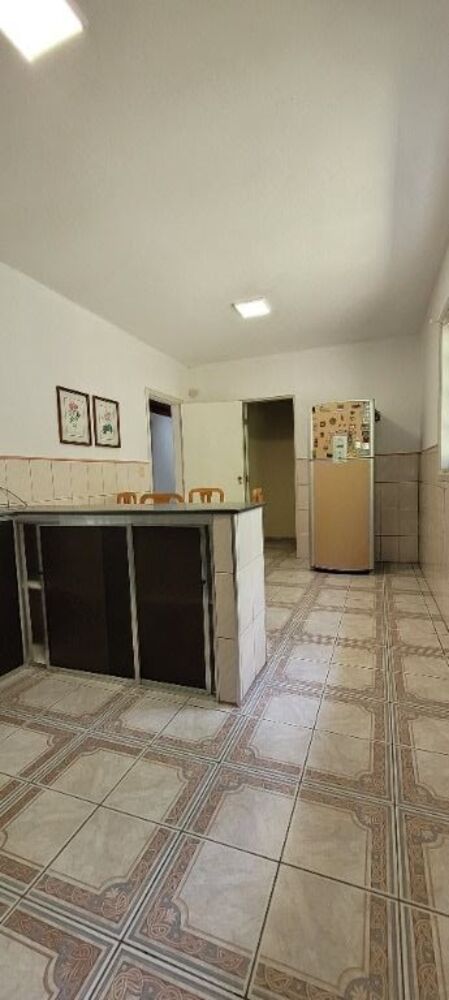 Chácara para alugar com 5 quartos, 350m² - Foto 13