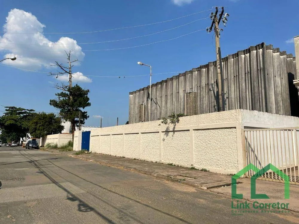Depósito-Galpão, 750 m² - Foto 1