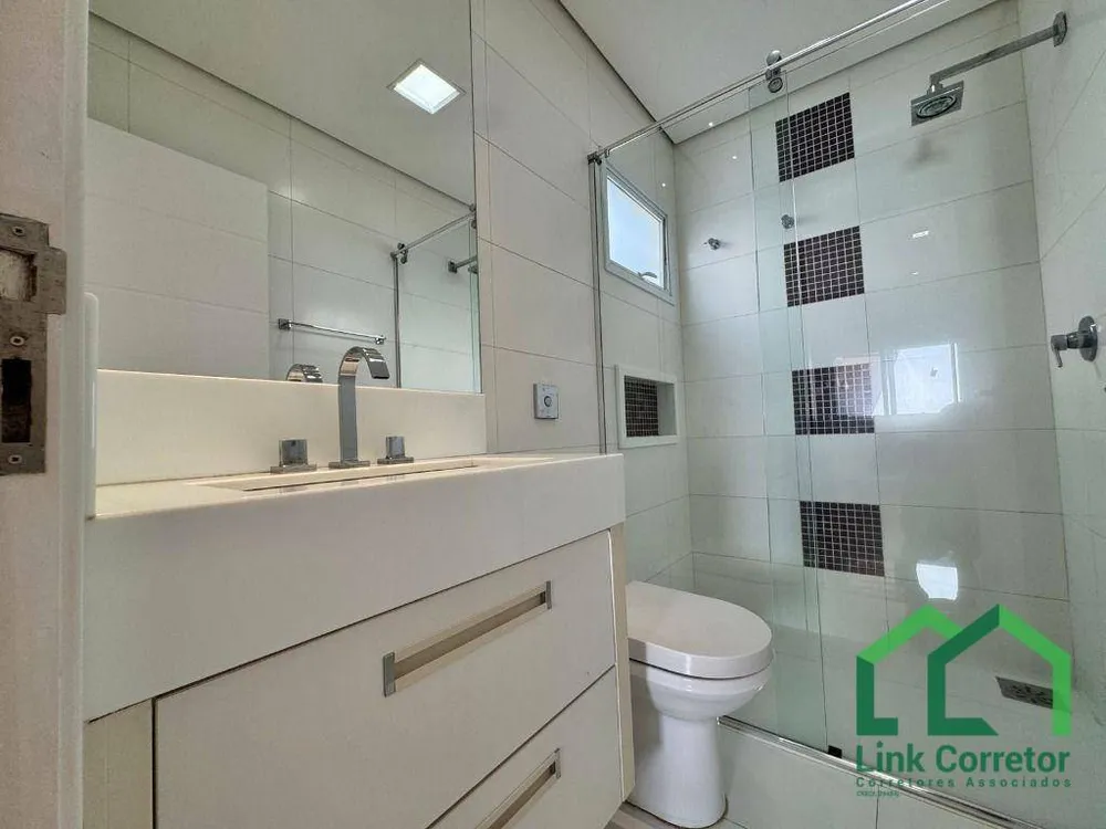Casa, 3 quartos, 240 m² - Foto 8
