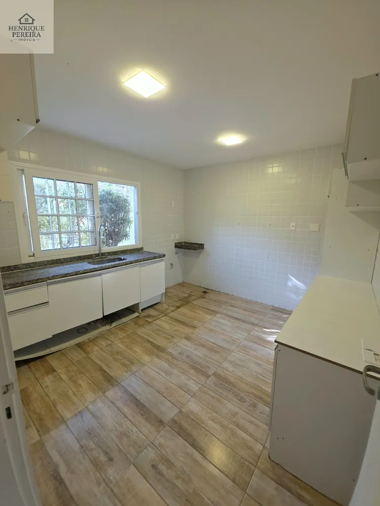 Casa, 4 quartos, 240 m² - Foto 10
