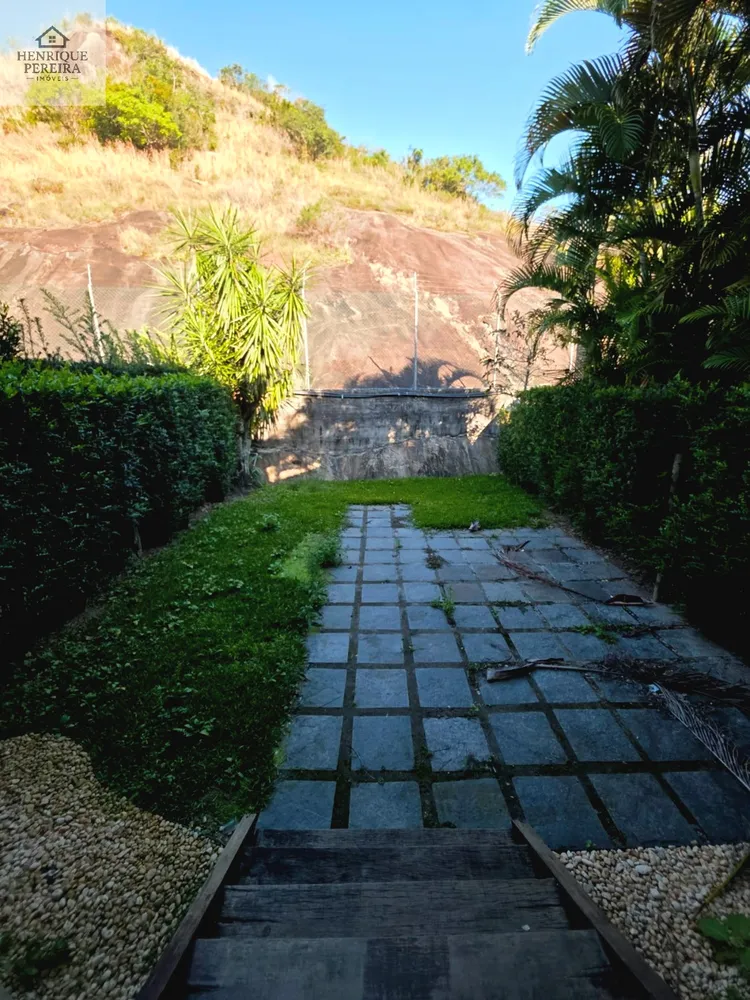 Casa, 4 quartos, 240 m² - Foto 15