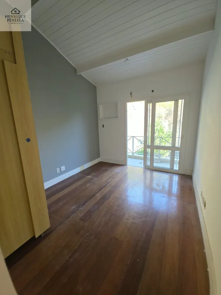 Casa, 4 quartos, 240 m² - Foto 29