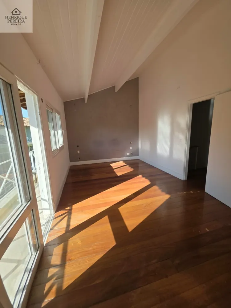Casa, 4 quartos, 240 m² - Foto 3