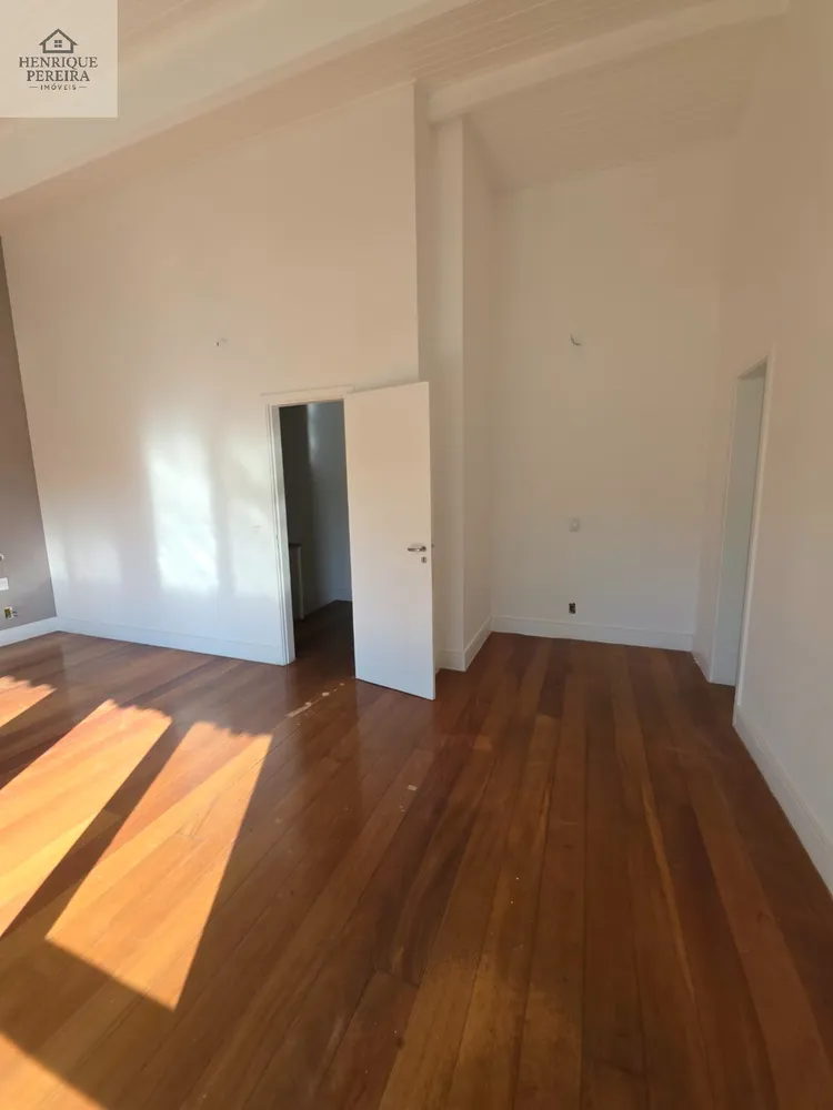 Casa, 4 quartos, 240 m² - Foto 34