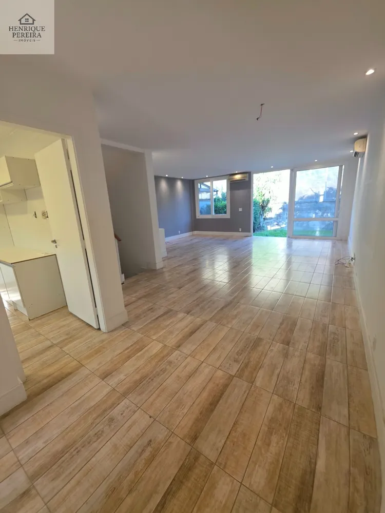 Casa, 4 quartos, 240 m² - Foto 18