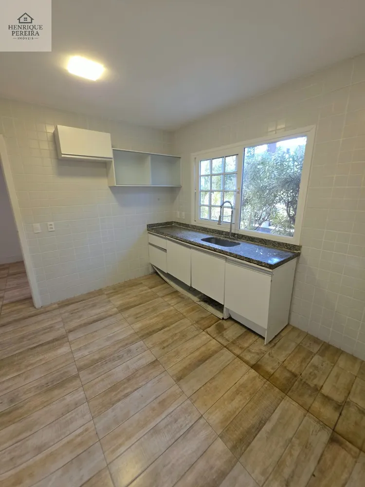 Casa, 4 quartos, 240 m² - Foto 11