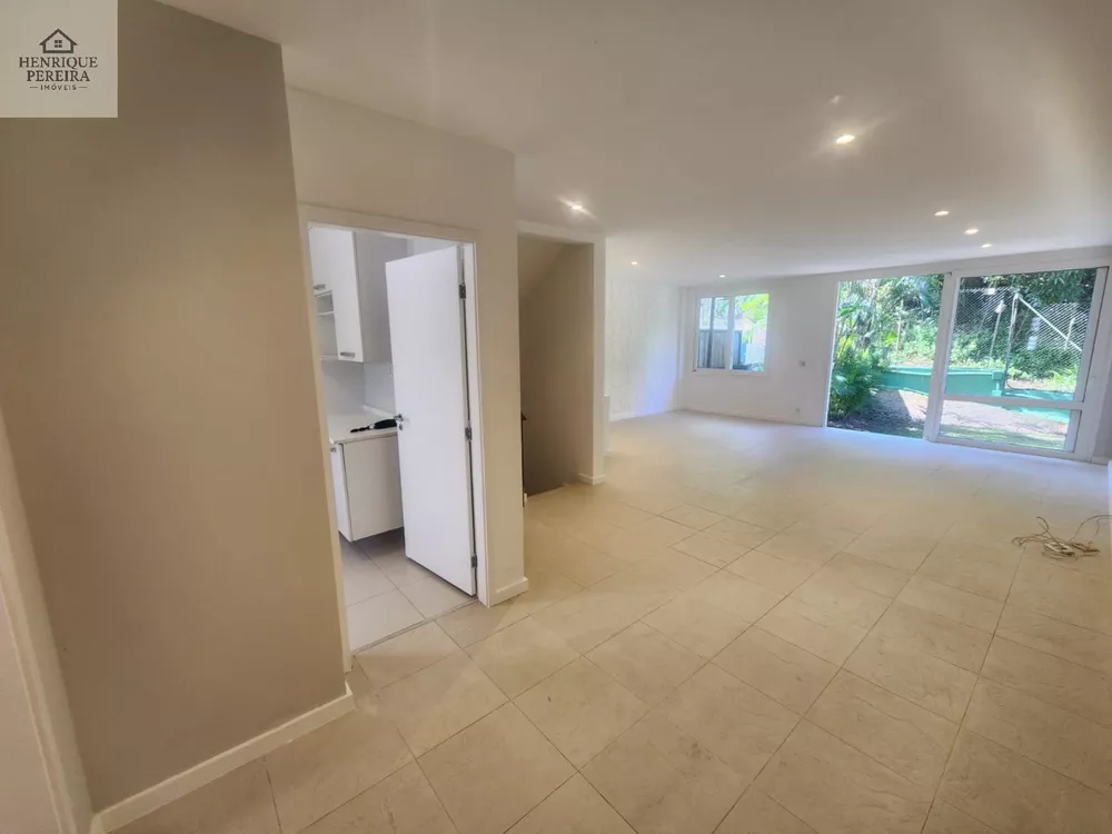 Casa, 4 quartos, 240 m² - Foto 4