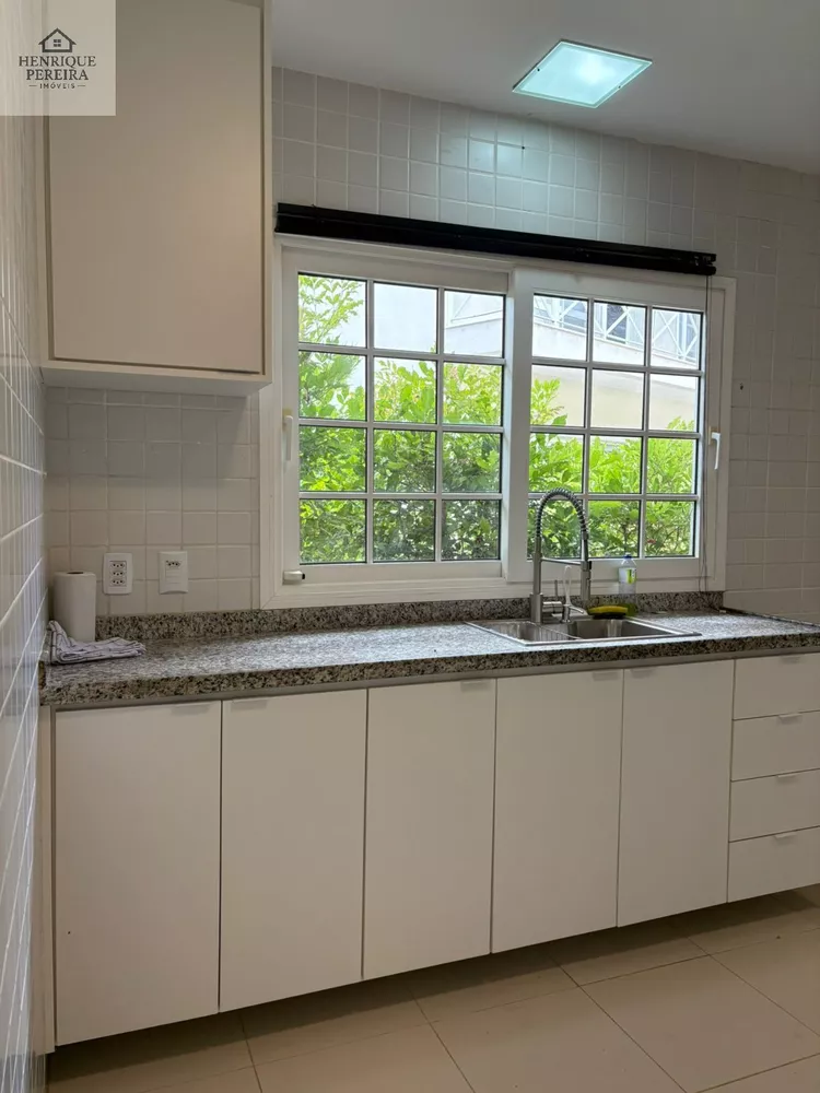 Casa, 4 quartos, 240 m² - Foto 3