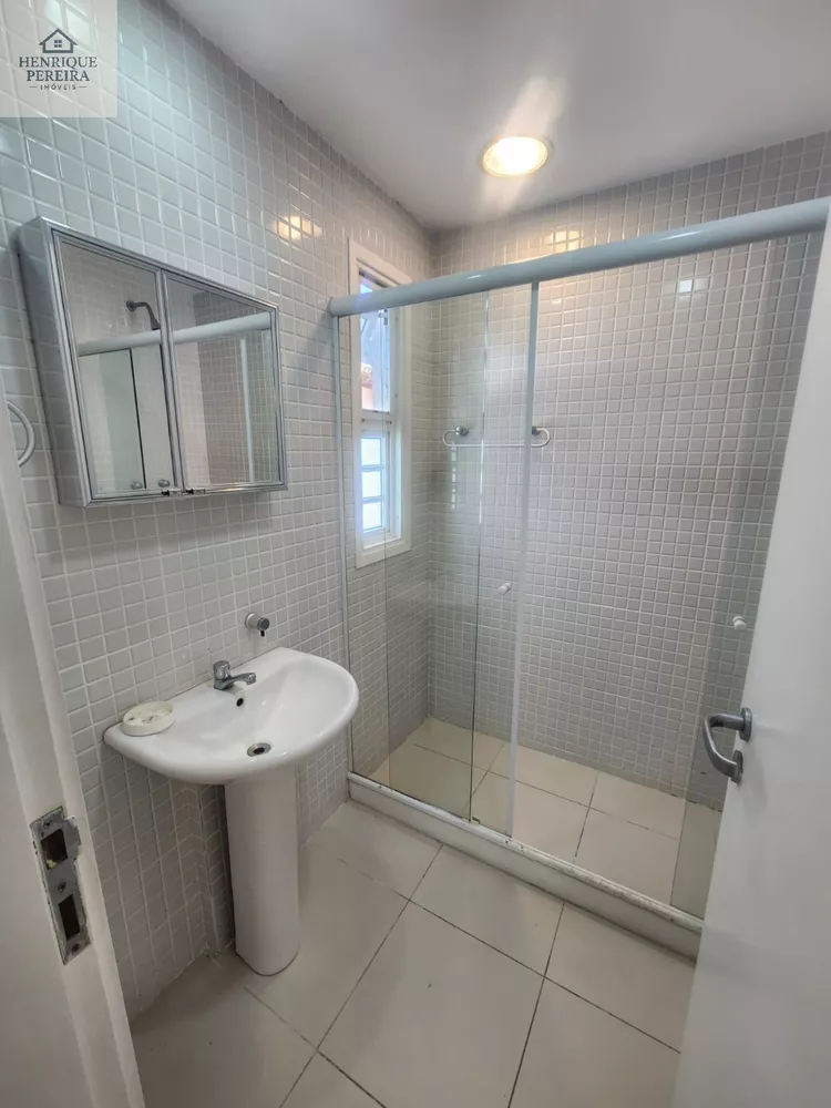Casa, 4 quartos, 240 m² - Foto 25