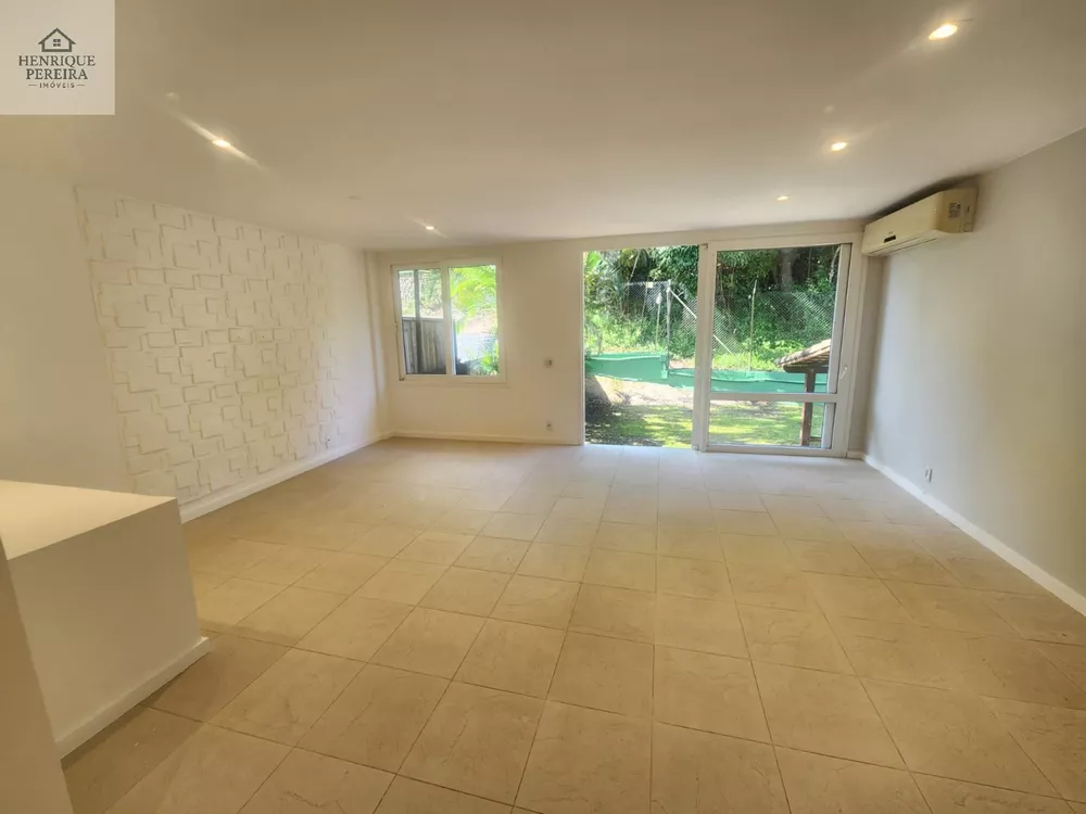 Casa, 4 quartos, 240 m² - Foto 52