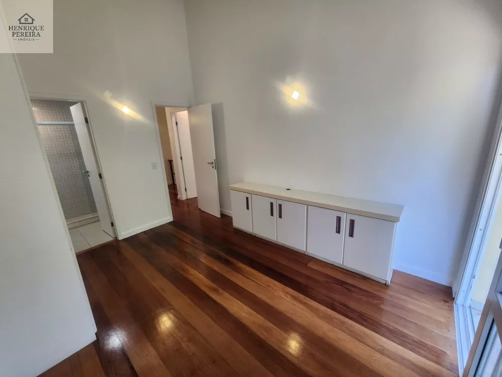 Casa, 4 quartos, 240 m² - Foto 23