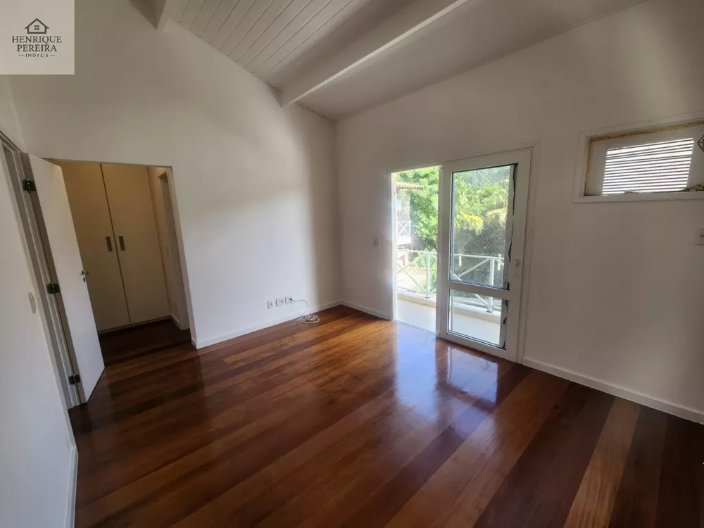 Casa, 4 quartos, 240 m² - Foto 37