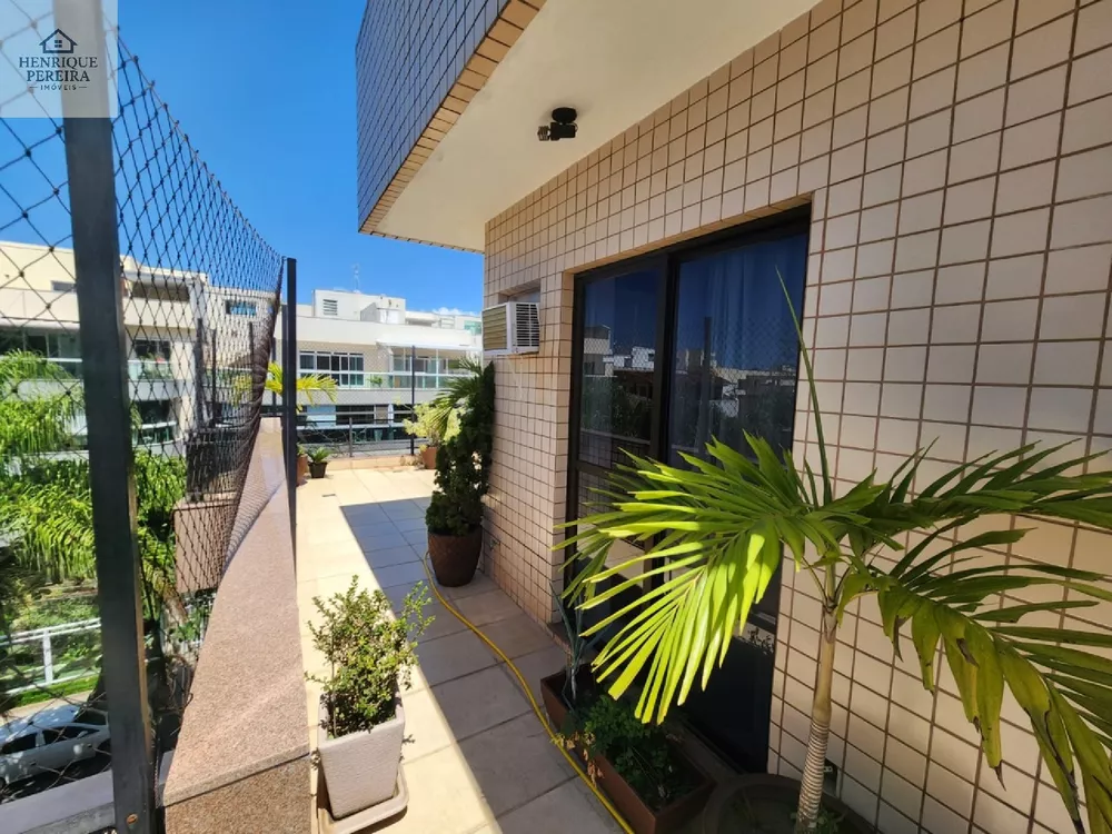 Cobertura, 3 quartos, 220 m² - Foto 2