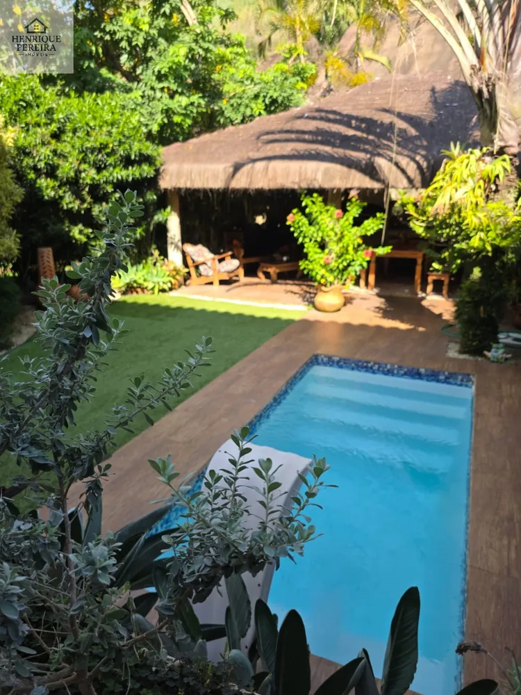 Casa, 6 quartos, 312 m² - Foto 1