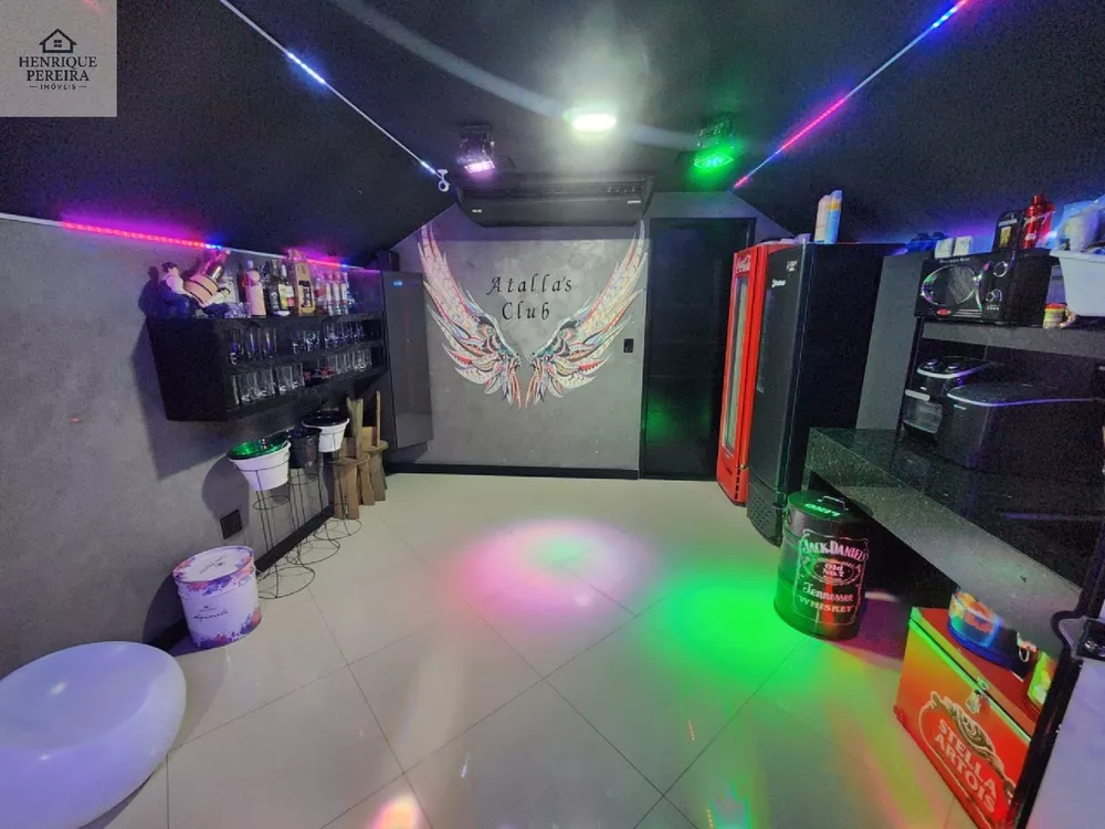 Casa, 4 quartos, 383 m² - Foto 1