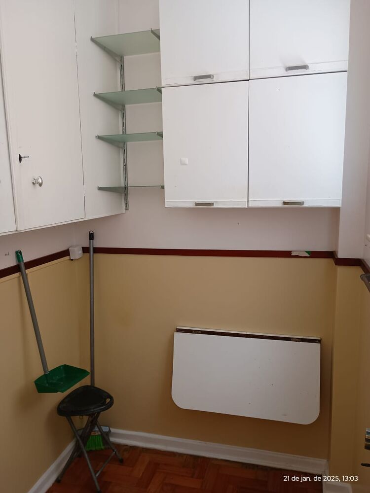 Apartamento à venda com 2 quartos, 75m² - Foto 1