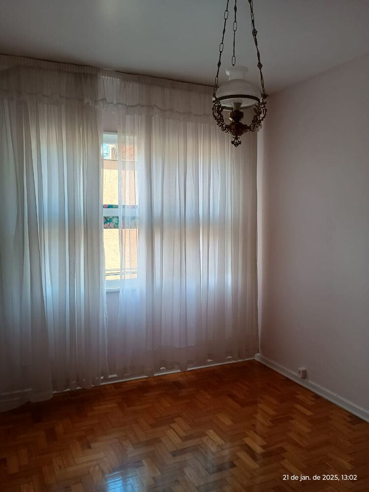 Apartamento à venda com 2 quartos, 75m² - Foto 11