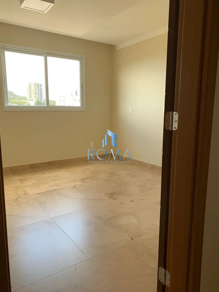 Apartamento, 3 quartos, 134 m² - Foto 3