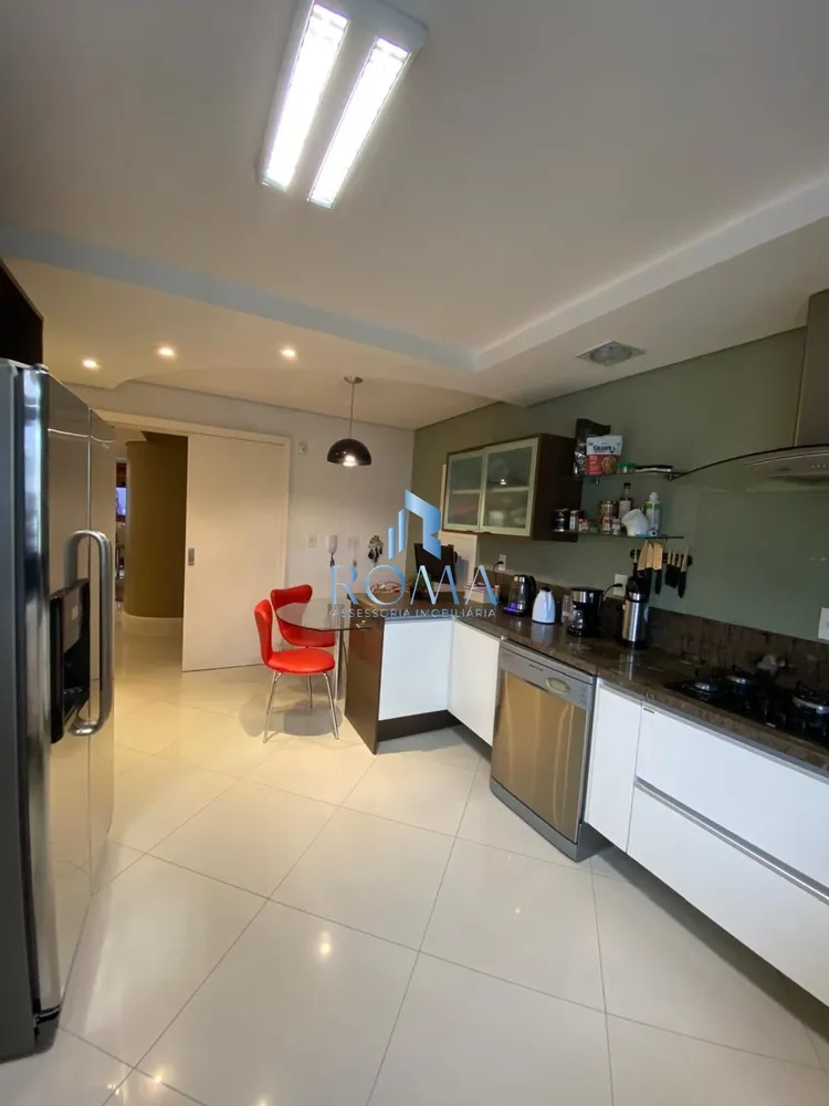 Apartamento, 3 quartos, 200 m² - Foto 4