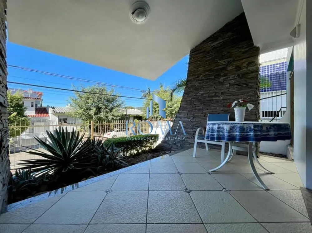 Casa, 6 quartos, 640 m² - Foto 1
