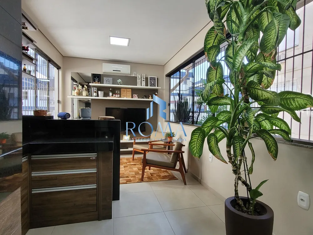 Apartamento, 3 quartos, 156 m² - Foto 1
