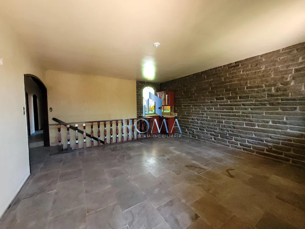 Casa, 4 quartos, 270 m² - Foto 4