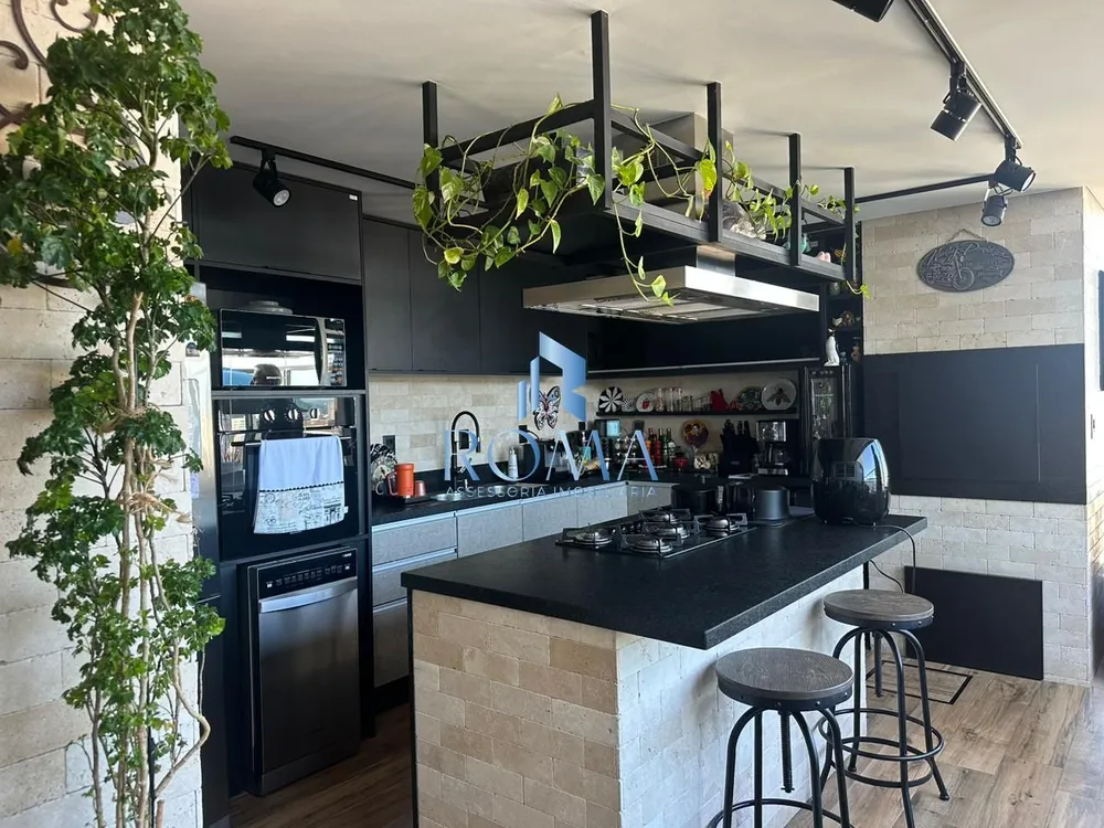 Cobertura, 3 quartos, 210 m² - Foto 3