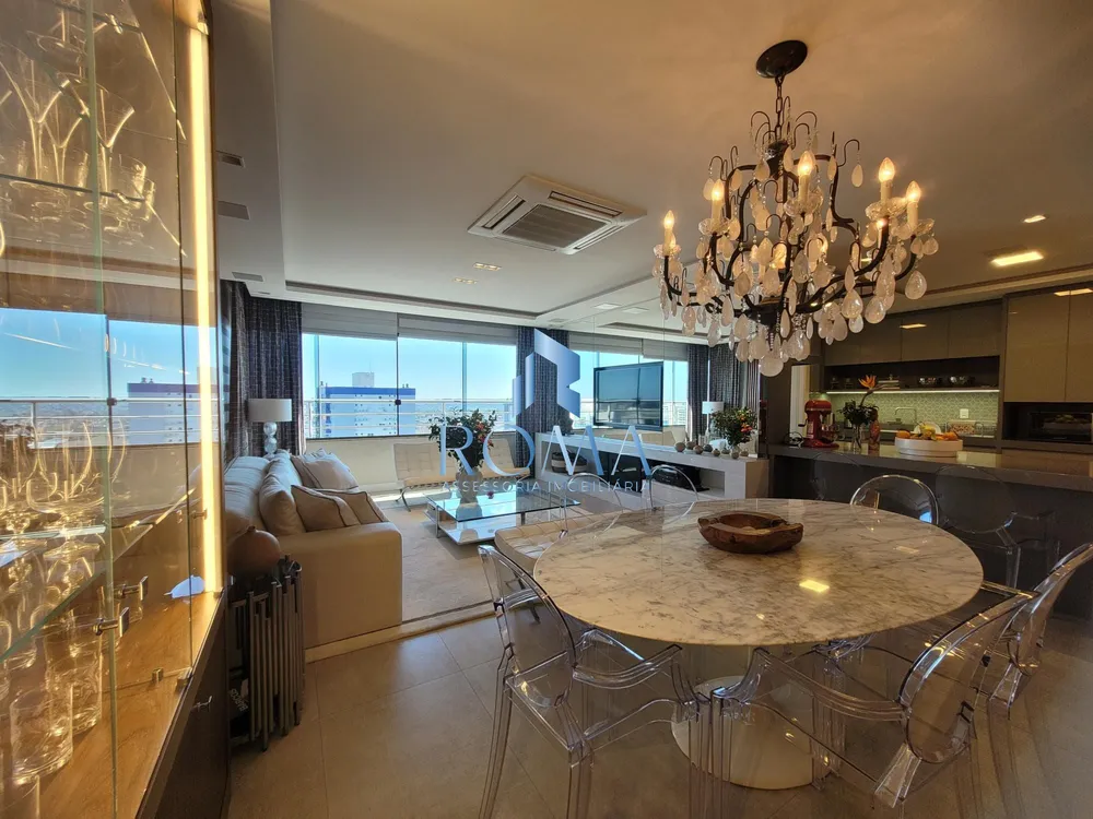 Cobertura, 3 quartos, 269 m² - Foto 2