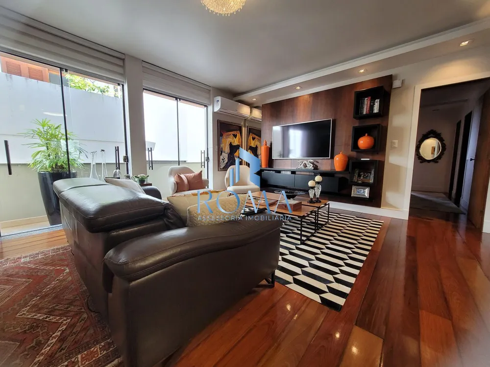 Cobertura, 4 quartos, 325 m² - Foto 1